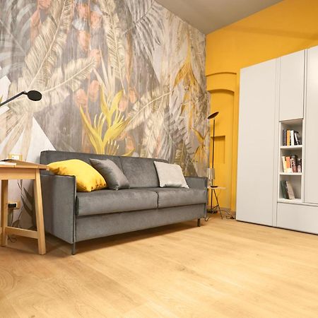 Central And Comfy Apartment Free Netflix And Disney Plus Bolonha Exterior foto